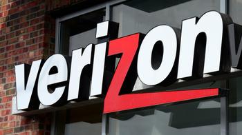 Verizon provides update on outages in LA, across US